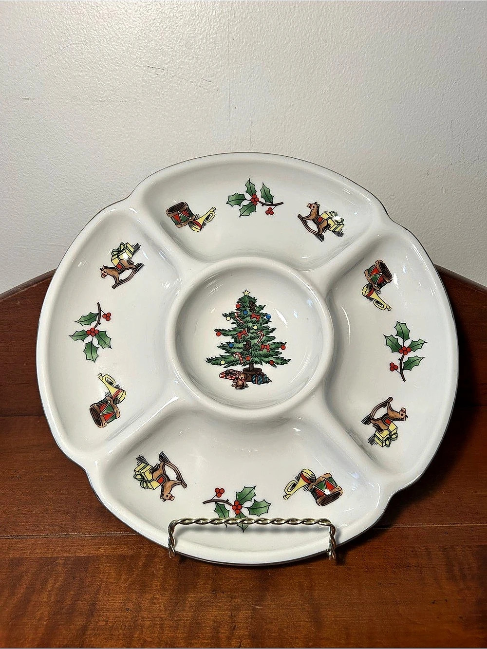 Christmas Appetizer Snack Trivet Dish Made in Japan 10.5” x 1.25”